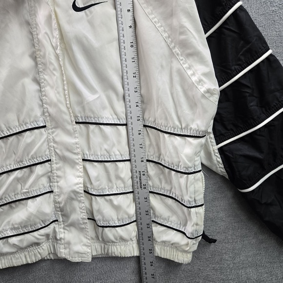VINTAGE Nike Women Jacket M White Windbreaker Embroidered Big Swoosh Logo Y2K - Picture 9 of 14